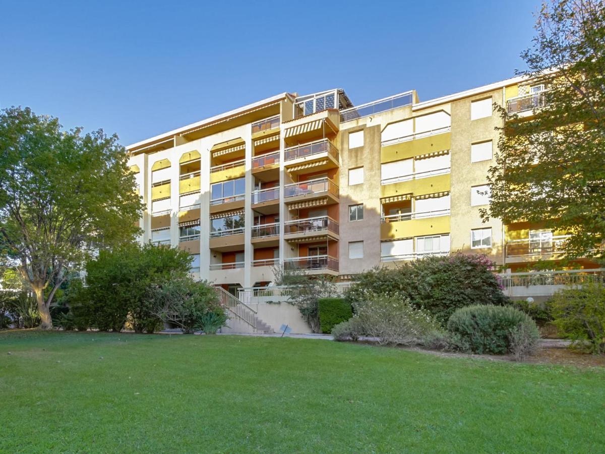 Apartment Les Regates-1 By Interhome Hyeres Exterior photo